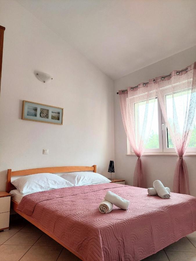 Apartments Dia ซาโอสโตรก ภายนอก รูปภาพ